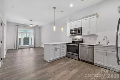 935 McAlway Road #103, Charlotte, NC 28211 - Photo 6