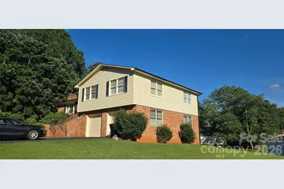 131 N Morvue Loop N, Statesville, NC 28625 - Photo 2
