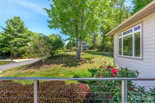 16 Chickadee Ln, Fairview, NC 28730 - Photo 40