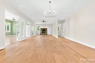 16 Chickadee Ln, Fairview, NC 28730 - Photo 6