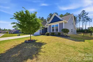 7612 Tanglewood Wy, Denver, NC 28037 - Photo 2