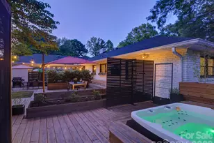 1419 Redcoat Dr, Charlotte, NC 28211 - Photo 2