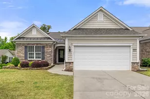 15164 Legend Oaks Ct, Fort Mill, SC 29707 - Photo 1