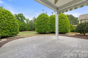 15164 Legend Oaks Ct, Fort Mill, SC 29707 - Photo 6