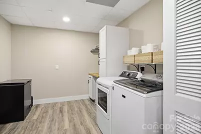 8186 Nc 183 Highway, Linville Falls, NC 28657 - Photo 28