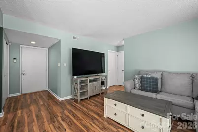 11066 Harrowfield Road, Charlotte, NC 28226 - Photo 6