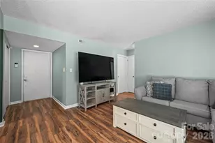 11066 Harrowfield Rd, Charlotte, NC 28226 - Photo 6