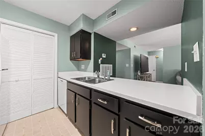 11066 Harrowfield Road, Charlotte, NC 28226 - Photo 16