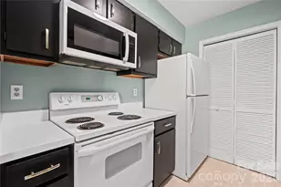 11066 Harrowfield Rd, Charlotte, NC 28226 - Photo 14