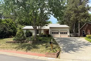 11718 Rimrock Canyon Dr, Charlotte, NC 28226 - Photo 2