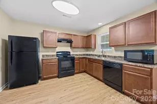 2010 E Park Dr, Lancaster, SC 29720 - Photo 8