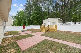 2010 E Park Dr, Lancaster, SC 29720 - Photo 28