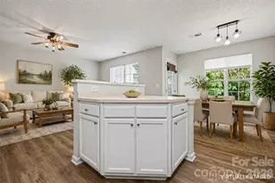 10141 University Park Ln, Charlotte, NC 28213 - Photo 6