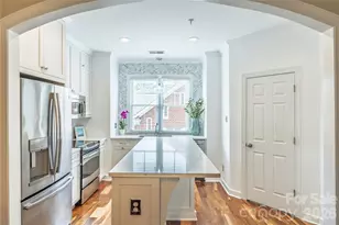 4912 S Hill View Dr, Charlotte, NC 28210 - Photo 6