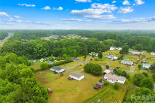 139 Gayle Dr, Troutman, NC 28166 - Photo 14