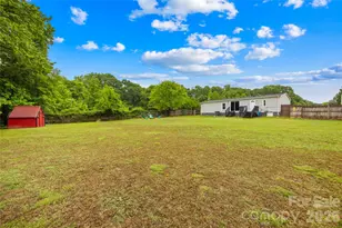 139 Gayle Dr, Troutman, NC 28166 - Photo 18