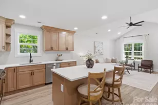 311 Clegg St, Shelby, NC 42379 - Photo 8