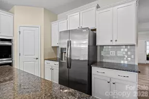 3061 Rosseau Ln, Mount Holly, NC 28120 - Photo 20