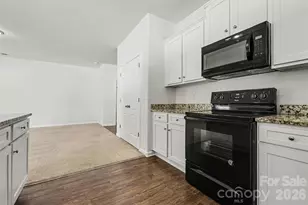 6414 Jerimoth Dr, Charlotte, NC 28215 - Photo 12