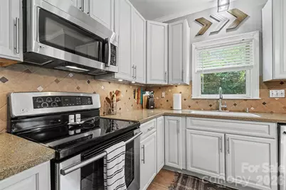 8910 Castlebay Drive, Charlotte, NC 28277 - Photo 12
