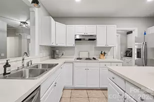 15817 Prestwoods Ln, Huntersville, NC 28078 - Photo 16