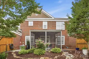 19512 Topgallant Dr, Cornelius, NC 28031 - Photo 4