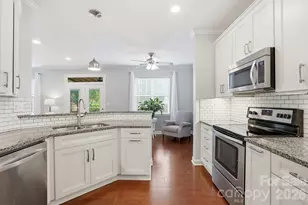 19512 Topgallant Dr, Cornelius, NC 28031 - Photo 20
