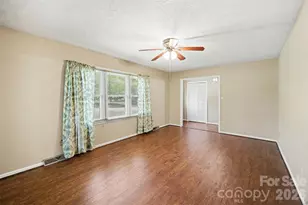 1300 Briarcliff Rd, Shelby, NC 28152 - Photo 12