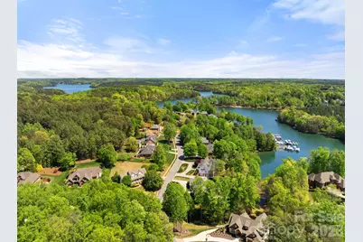 7601 Crossing Ridge Drive, Belews Creek, NC 27009 - Photo 4