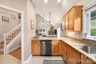 44 Viera Dr, Swannanoa, NC 28778 - Photo 10