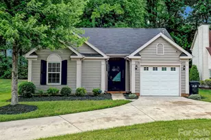 3102 Mintleaf Dr, Charlotte, NC 28269 - Photo 1