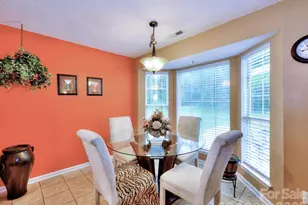 3102 Mintleaf Dr, Charlotte, NC 28269 - Photo 6