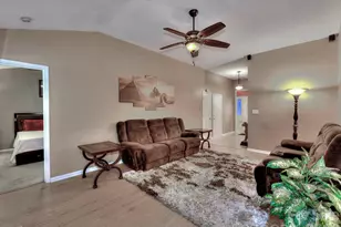 3102 Mintleaf Dr, Charlotte, NC 28269 - Photo 4