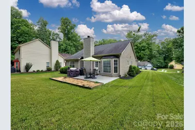 3102 Mintleaf Drive, Charlotte, NC 28269 - Photo 16