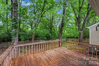 8800 Royal Scot Lane, Charlotte, NC 28227 - Photo 16