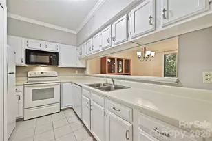 19901 Henderson Rd, Cornelius, NC 28031 - Photo 16