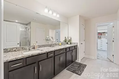 17103 Dogwood Creek Lane, Charlotte, NC 28278 - Photo 14