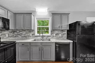 2723 US 70 Hwy, Connelly Springs, NC 28612 - Photo 8