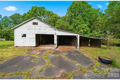 2711 SE 8th Avenue SE, Hickory, NC 28602 - Photo 22