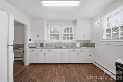 2711 SE 8th Avenue SE, Hickory, NC 28602 - Photo 12