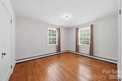 2711 SE 8th Avenue SE, Hickory, NC 28602 - Photo 14