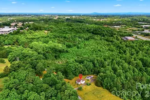 2711 SE 8th Ave SE, Hickory, NC 28602 - Photo 30
