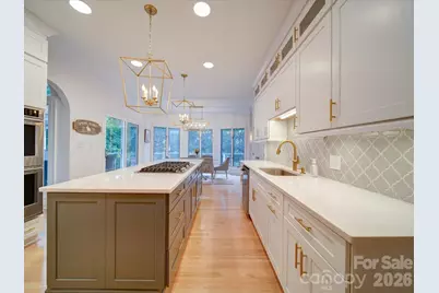 15708 Eagleview Drive, Charlotte, NC 28278 - Photo 6