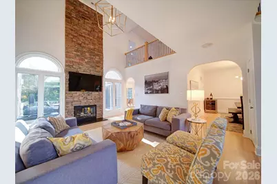 15708 Eagleview Drive, Charlotte, NC 28278 - Photo 4