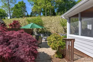 30 Banks Town Rd, Weaverville, NC 28787 - Photo 26