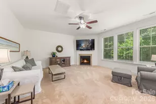 10020 Michael Crossing Dr, Charlotte, NC 28213 - Photo 12