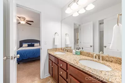 10020 Michael Crossing Drive, Charlotte, NC 28213 - Photo 26