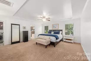 10020 Michael Crossing Dr, Charlotte, NC 28213 - Photo 16