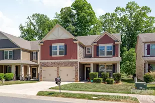 10020 Michael Crossing Dr, Charlotte, NC 28213 - Photo 1