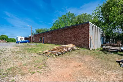 304 Virginia Street SW, Lenoir, NC 28645 - Photo 6